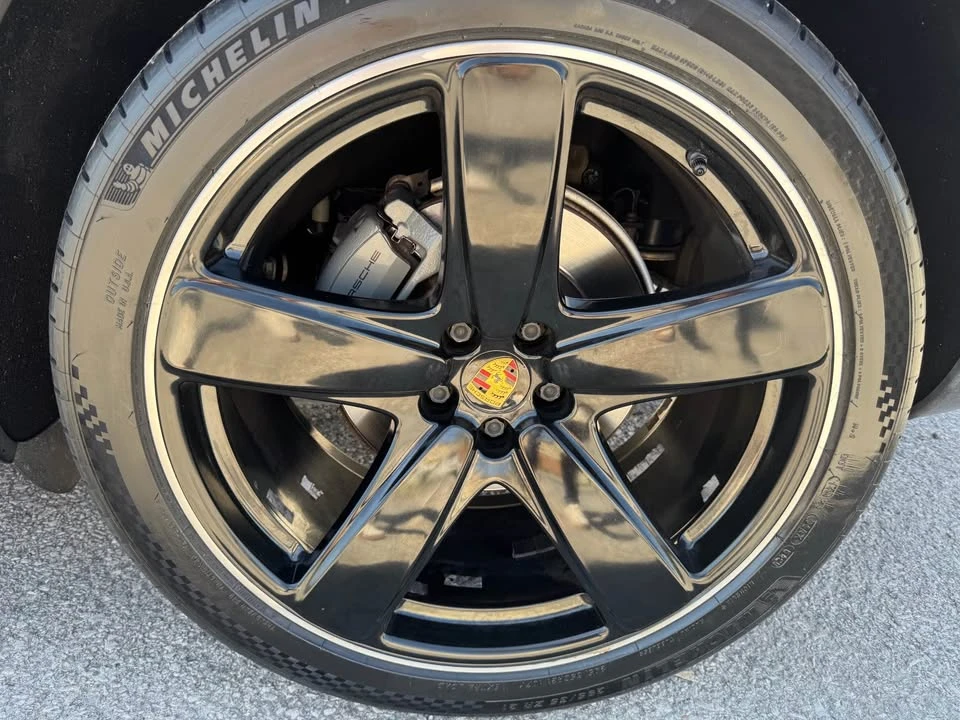2019 Porsche Macan - Image 16 of 19