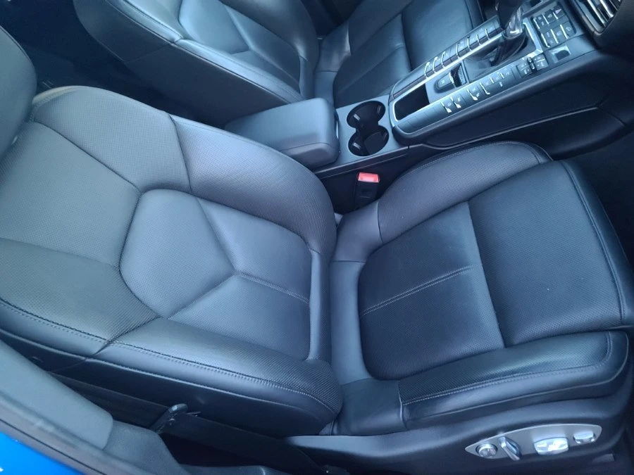 2019 Porsche Macan - Image 10 of 15