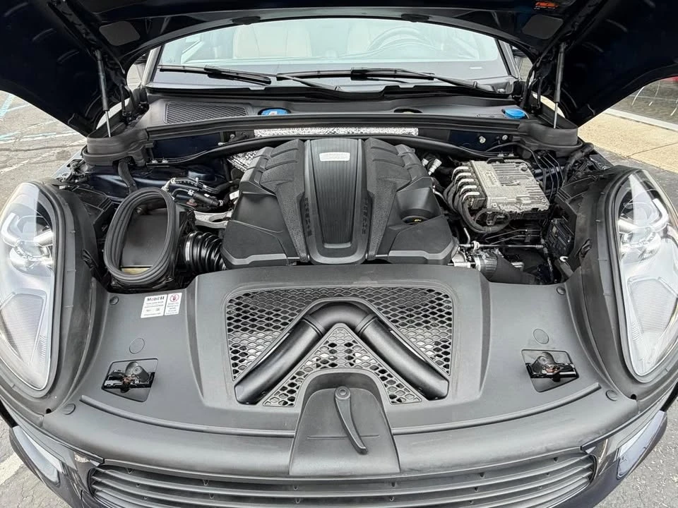 2019 Porsche Macan - Image 20 of 20
