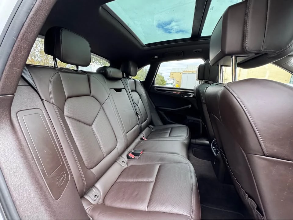 2019 Porsche Macan - Image 8 of 14