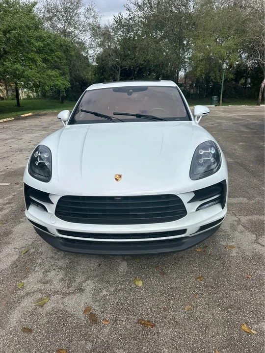 2019 Porsche Macan - Image 2 of 15