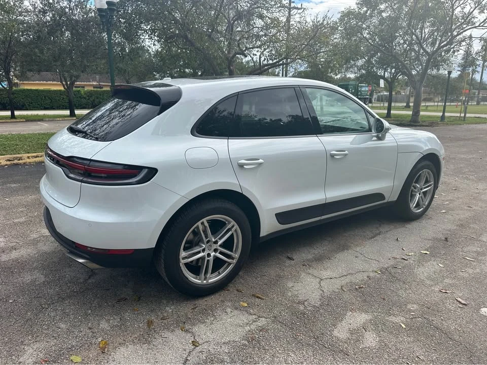 2019 Porsche Macan - Image 5 of 15