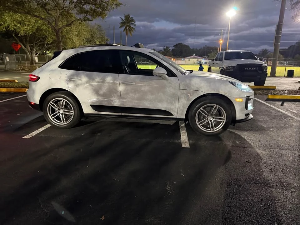 2019 Porsche Macan - Image 7 of 13