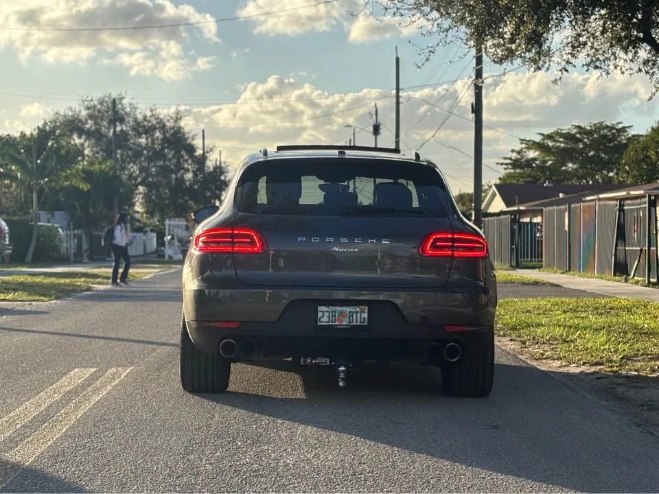 2019 Porsche Macan - Image 5 of 10