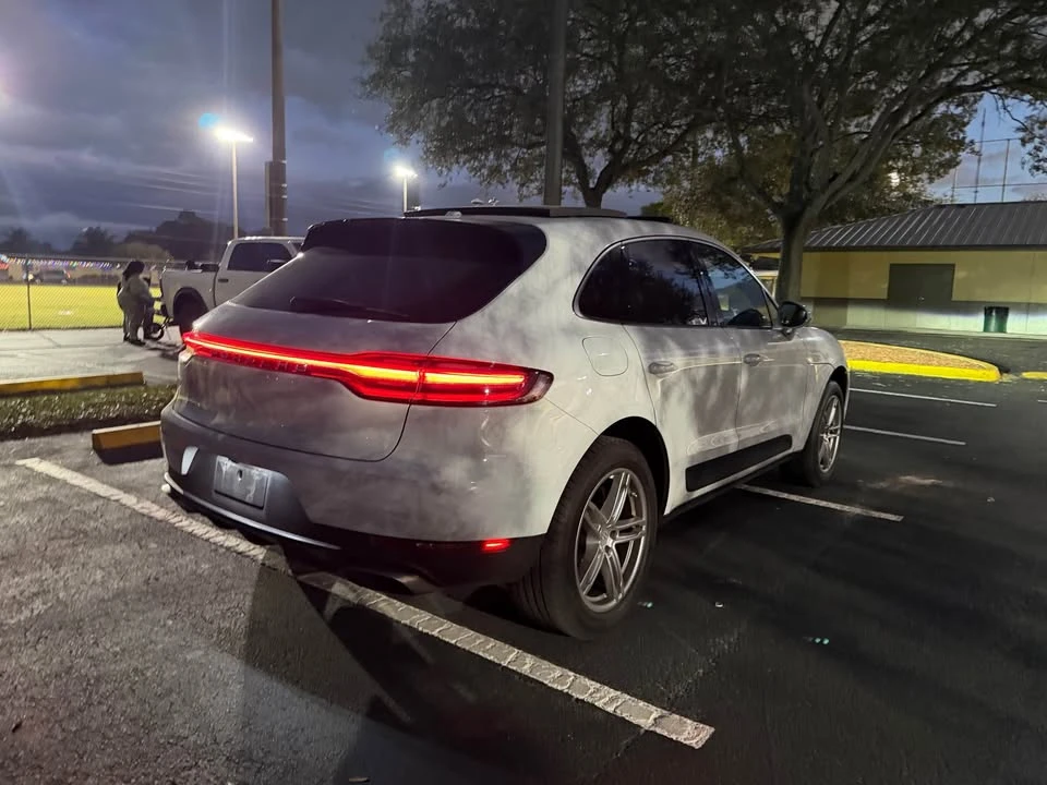 2019 Porsche Macan - Image 4 of 13