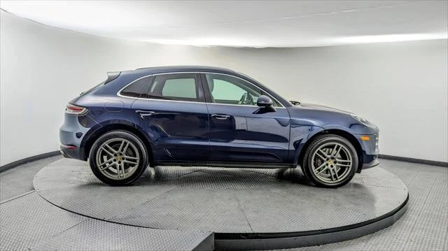 2019 Porsche Macan - Image 8 of 20