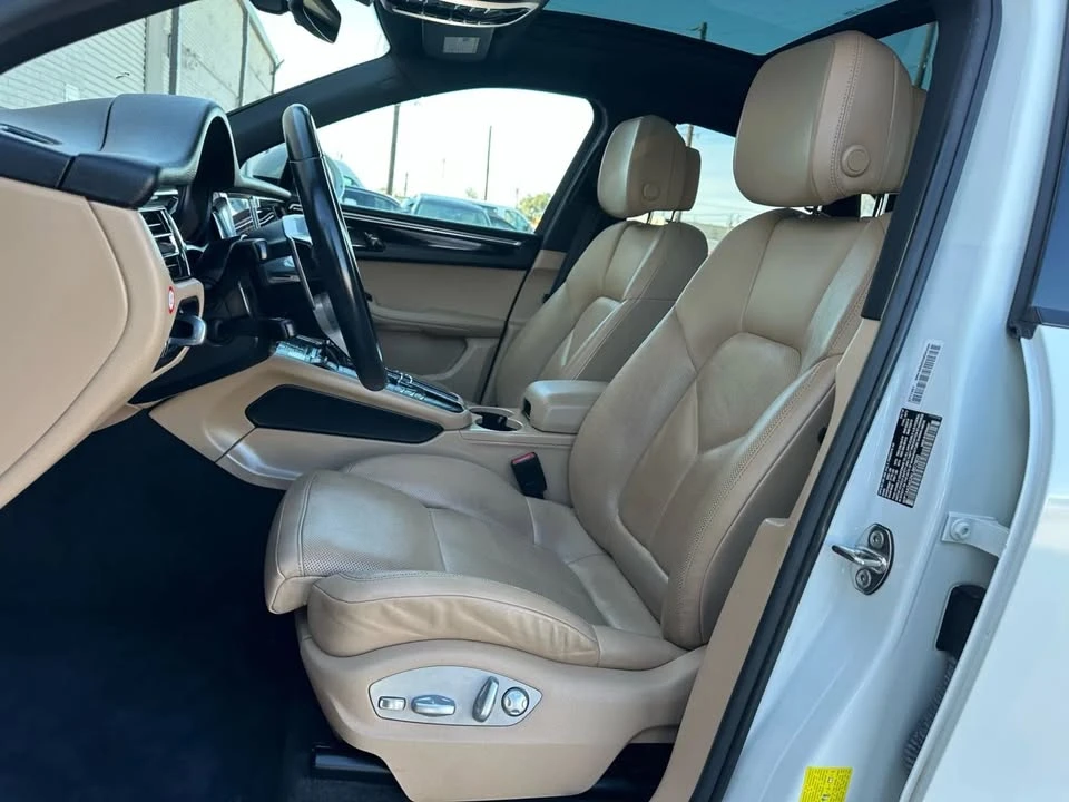 2019 Porsche Macan - Image 5 of 16
