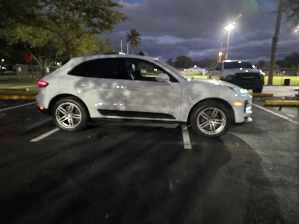 2019 Porsche Macan - Image 8 of 13