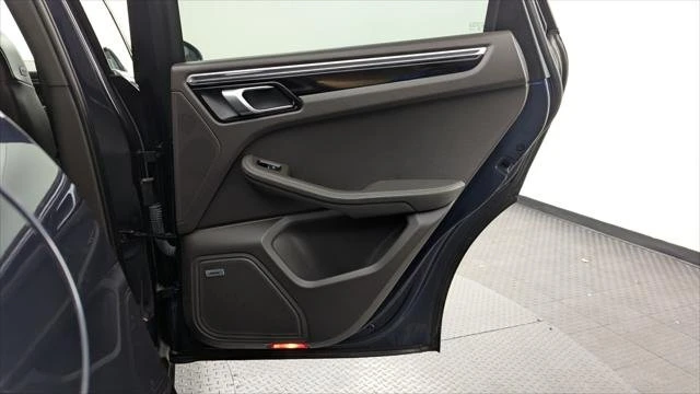 2019 Porsche Macan - Image 20 of 20