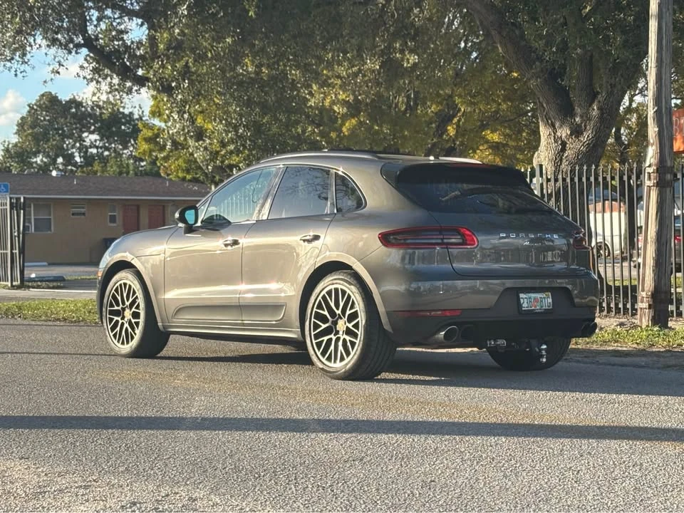 2019 Porsche Macan - Image 2 of 10