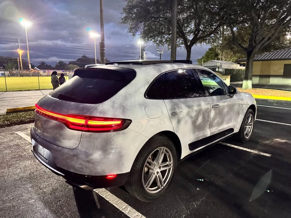 2019 Porsche Macan - Image 5 of 16