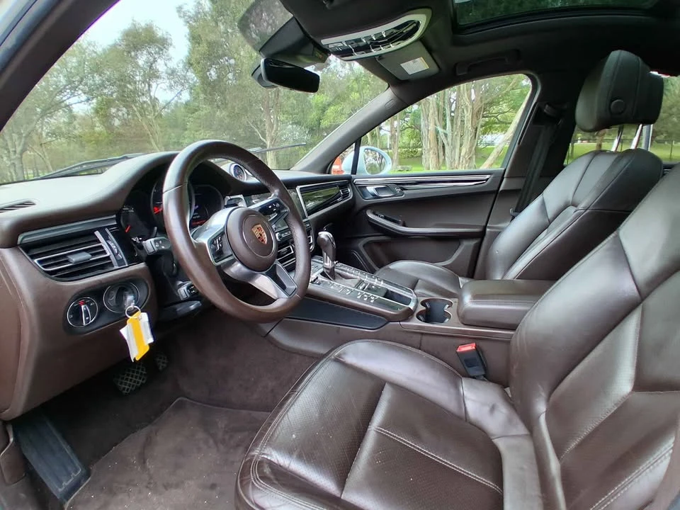 2019 Porsche Macan - Image 11 of 14