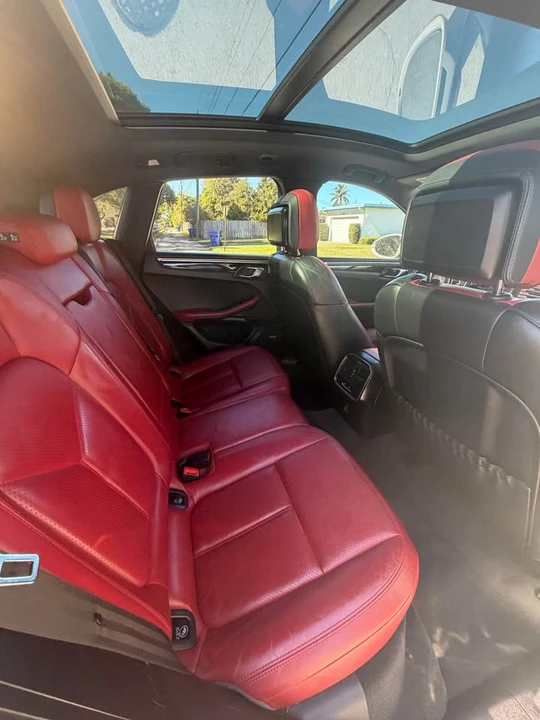 2019 Porsche Macan - Image 3 of 7