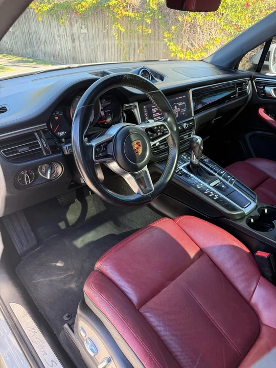 2019 Porsche Macan - Image 6 of 7