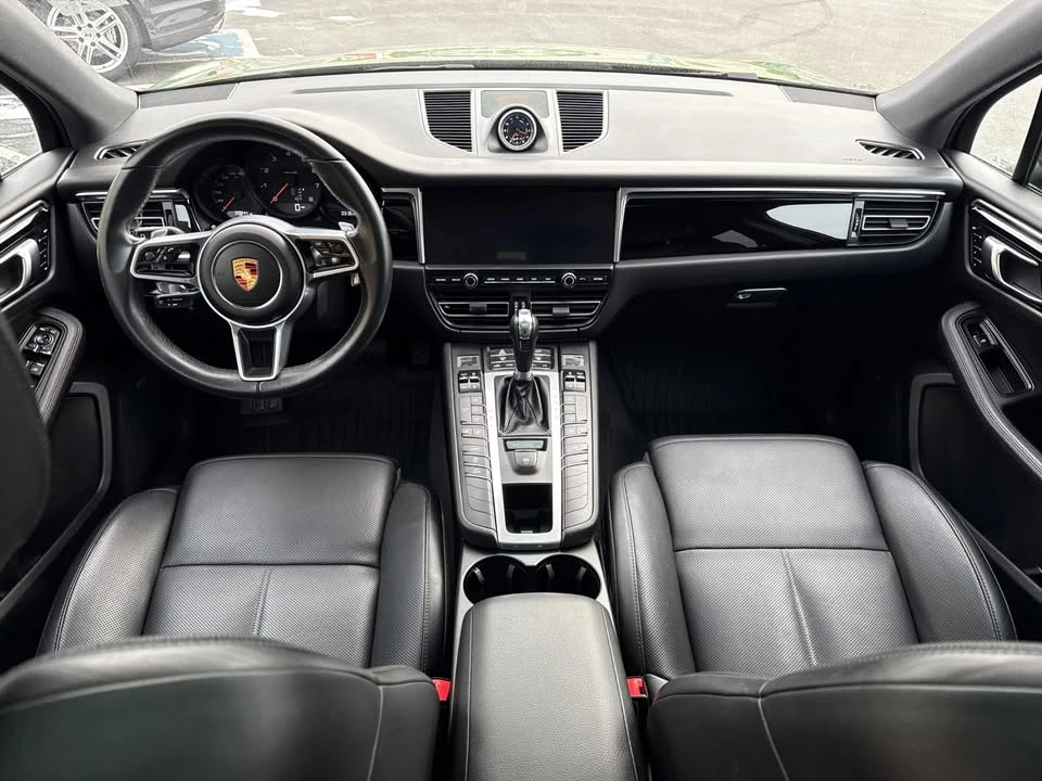 2019 Porsche Macan - Image 11 of 20