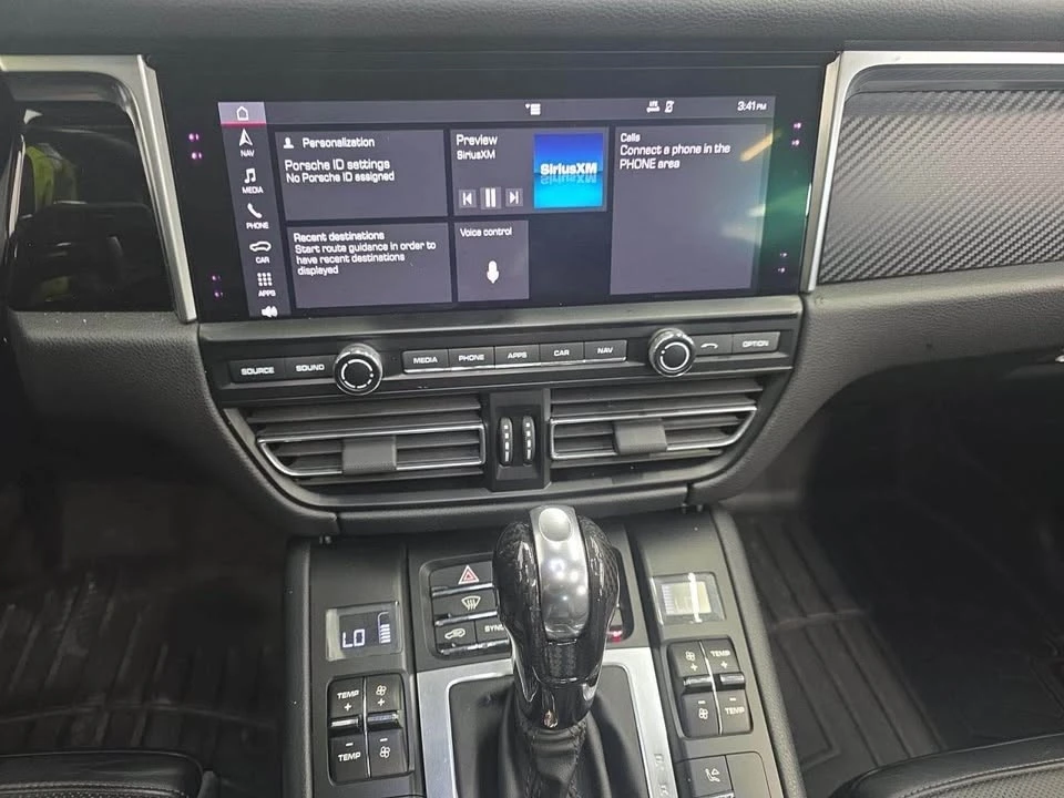 2019 Porsche Macan - Image 6 of 9