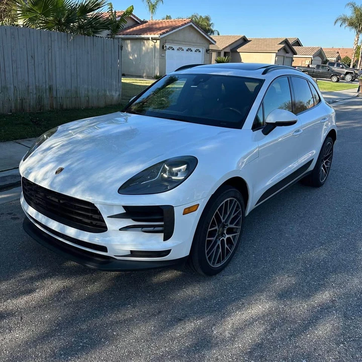 2019 Porsche Macan - Image 16 of 18