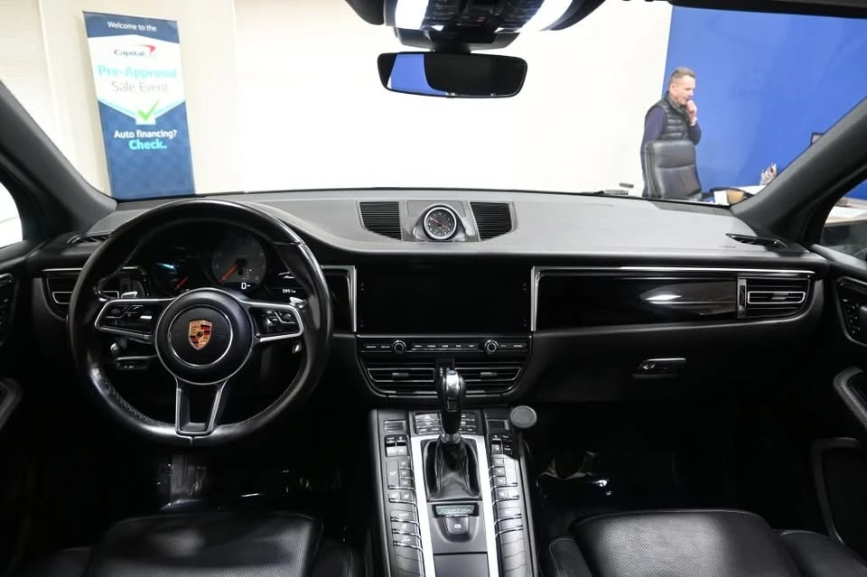 2019 Porsche Macan S - Image 11 of 20