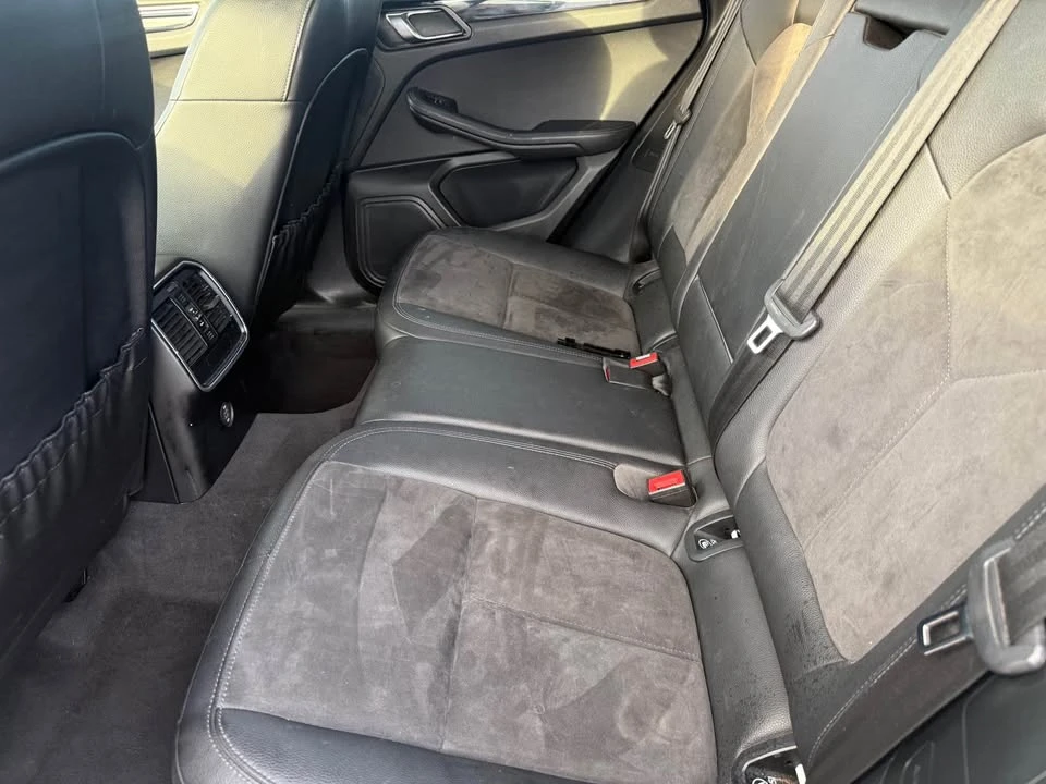 2019 Porsche Macan - Image 4 of 5