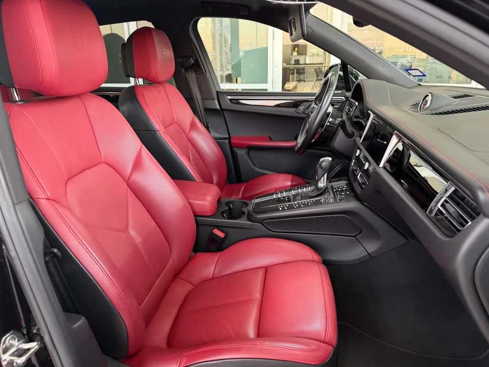 2019 Porsche Macan - Image 4 of 8