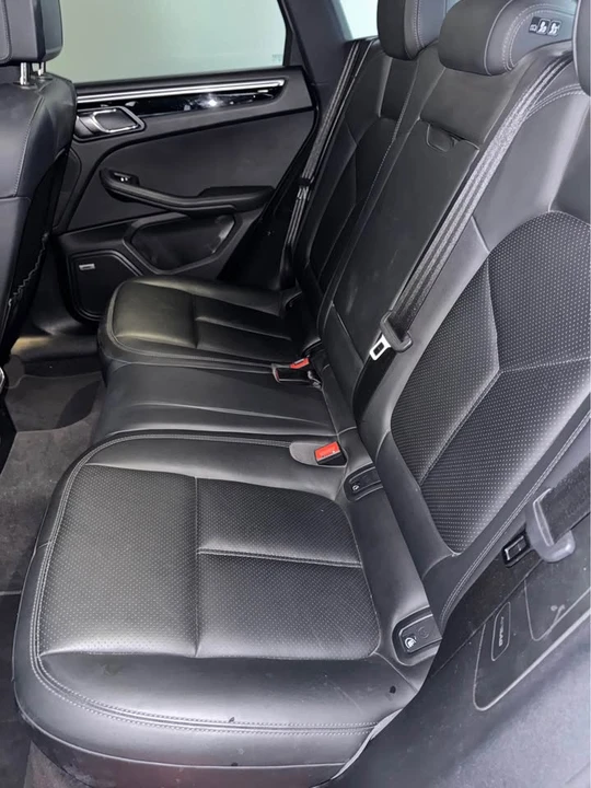 2019 Porsche Macan S - Image 9 of 15