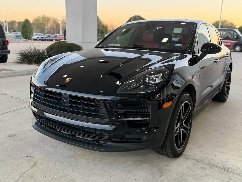 2019 Porsche Macan - Image 2 of 8