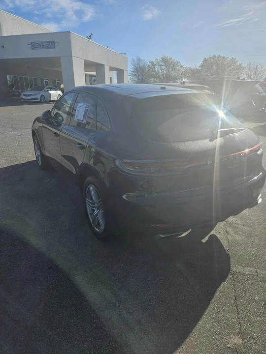 2019 Porsche Macan - Image 3 of 5
