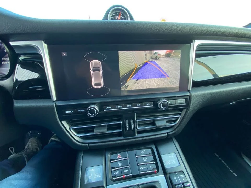 2019 Porsche Macan S - Image 9 of 11