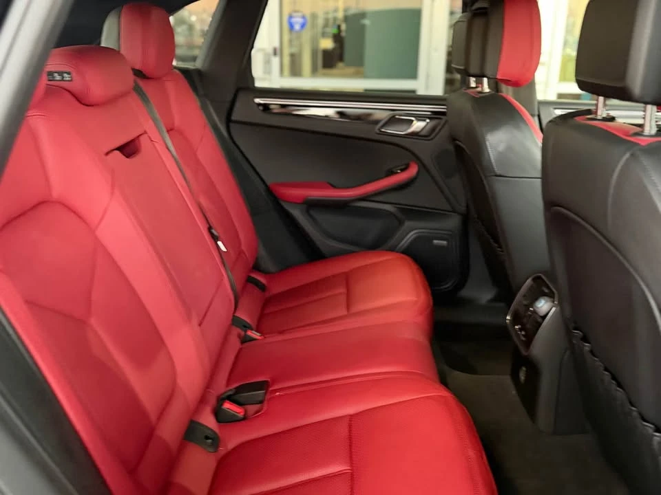 2019 Porsche Macan - Image 8 of 8