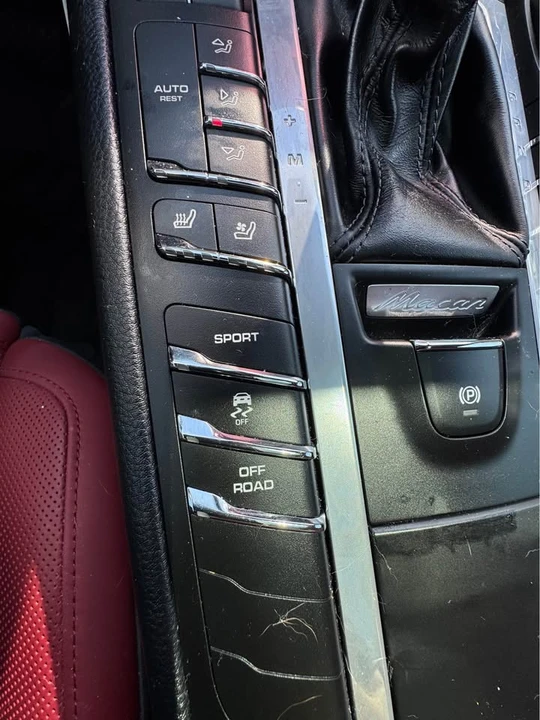 2019 Porsche Macan S - Image 15 of 19