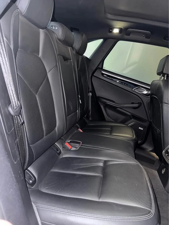 2019 Porsche Macan S - Image 10 of 15