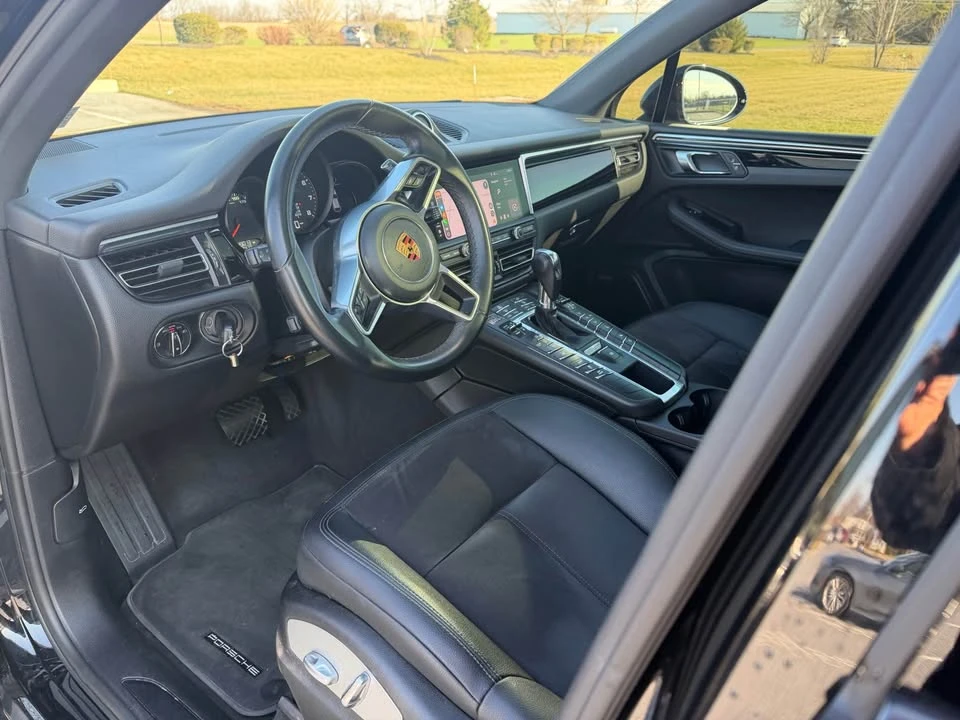 2019 Porsche Macan - Image 7 of 8
