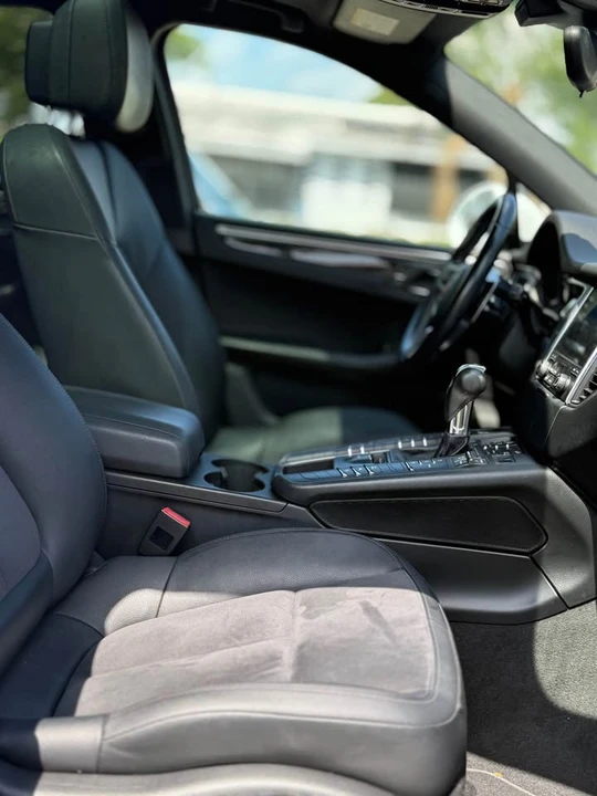 2019 Porsche Macan - Image 5 of 19