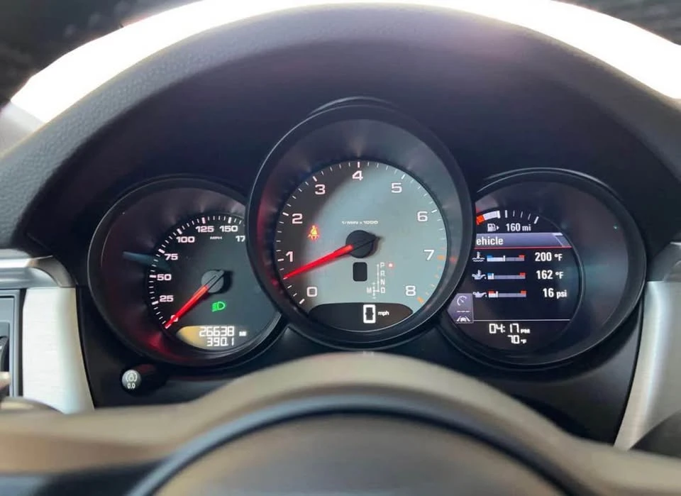 2019 Porsche Macan S - Image 11 of 13