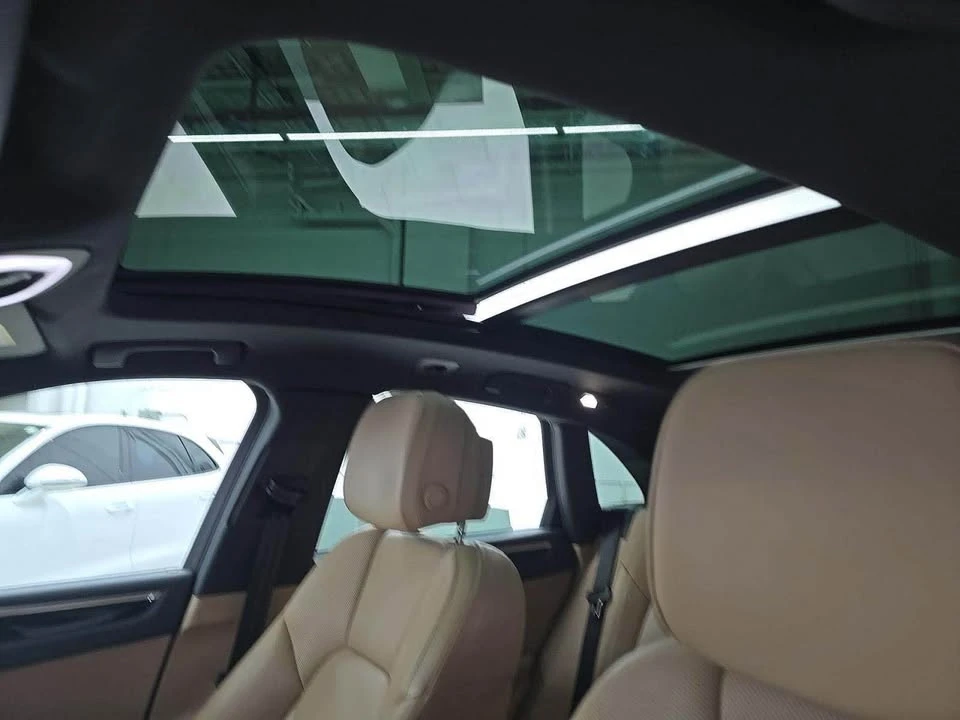 2019 Porsche Macan S - Image 8 of 9