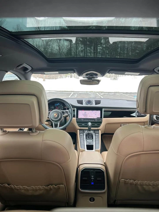 2019 Porsche Macan - Image 3 of 5