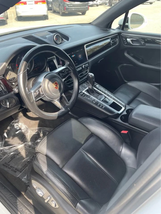 2019 Porsche Macan - Image 10 of 10