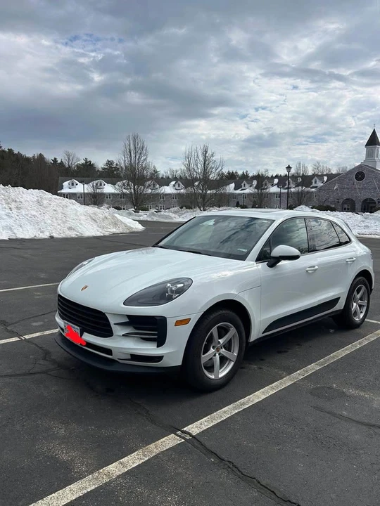 2019 Porsche Macan - Image 2 of 5
