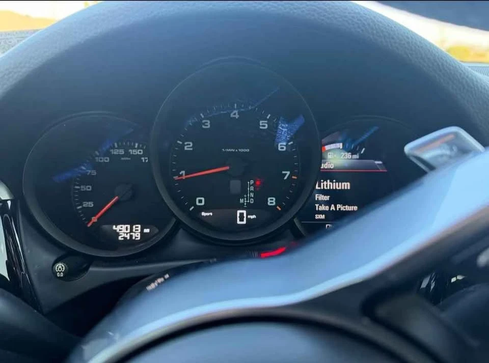 2019 Porsche Macan - Image 9 of 9