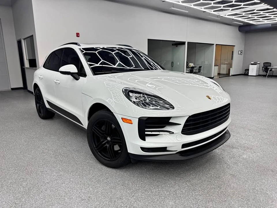 2019 Porsche Macan - Image 2 of 20