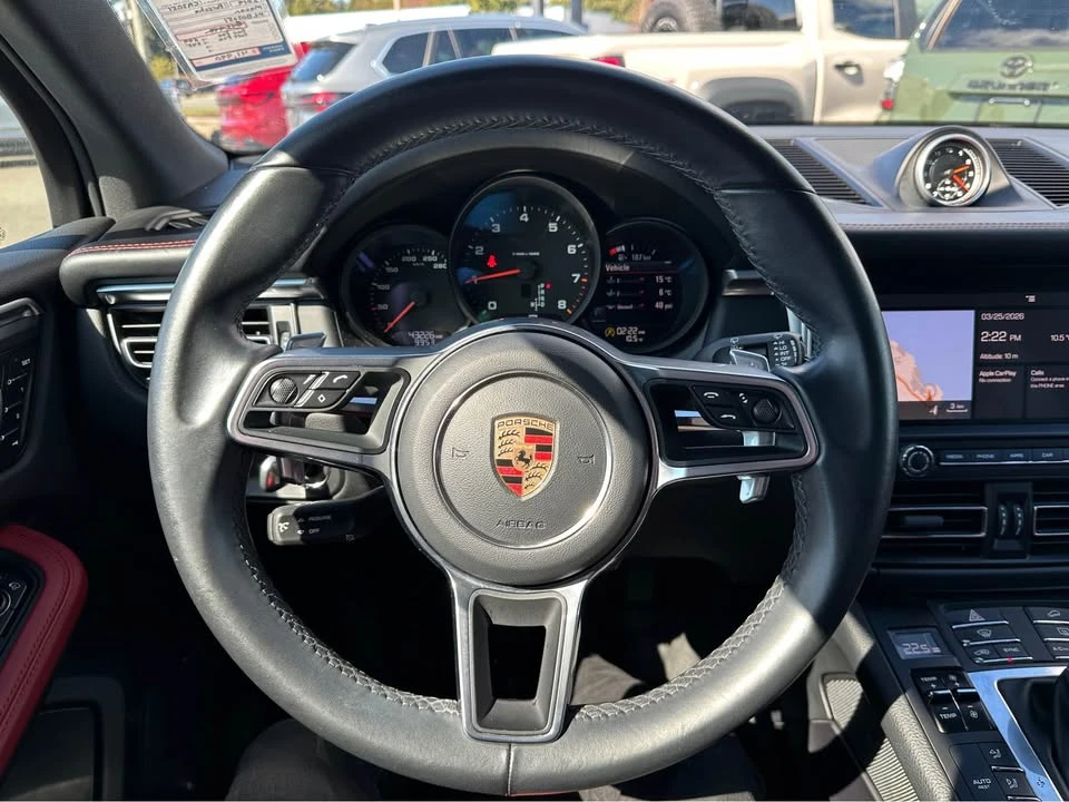 2019 Porsche Macan - Image 11 of 20