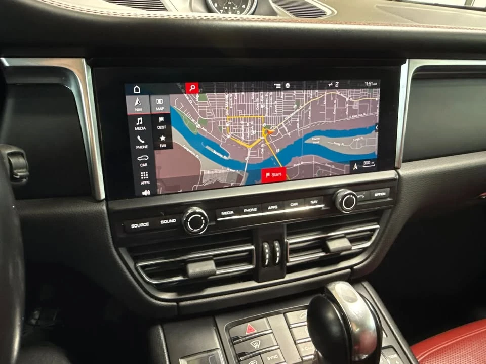 2019 Porsche Macan - Image 6 of 20