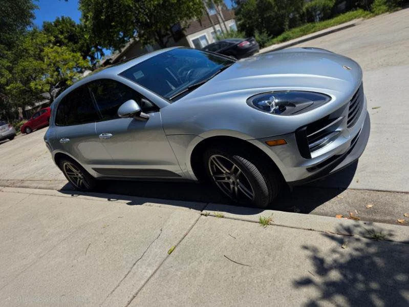 2019 Porsche Macan - Image 4 of 10