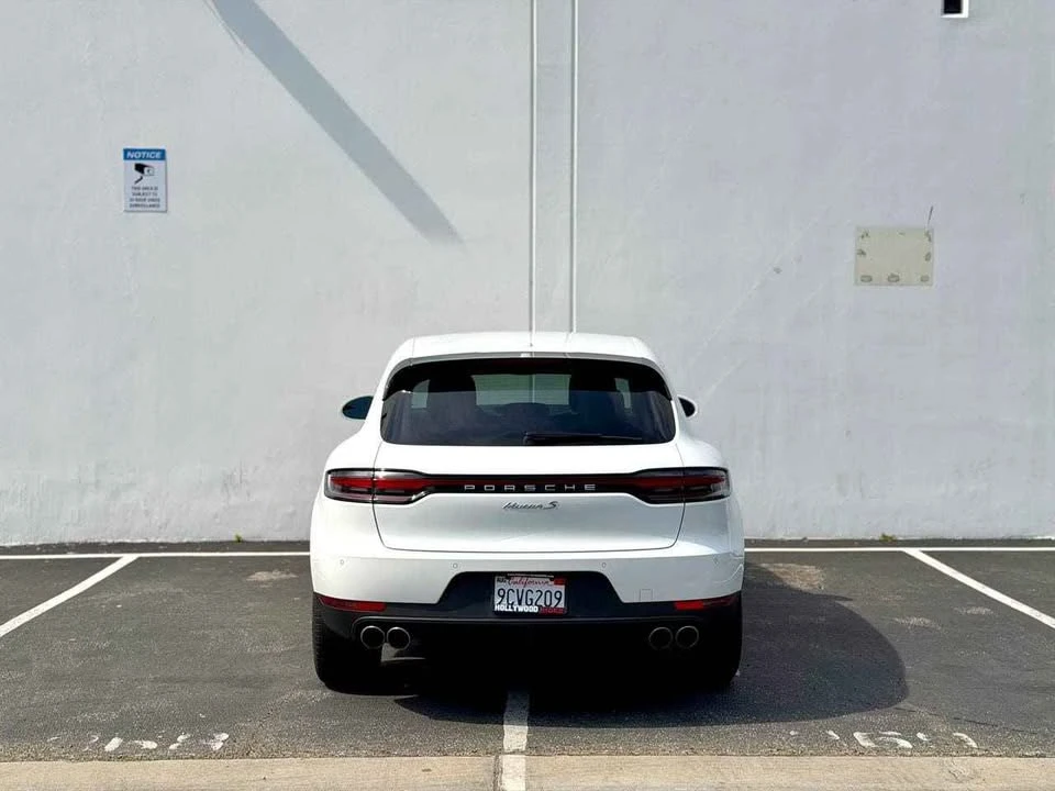 2019 Porsche Macan - Image 2 of 9