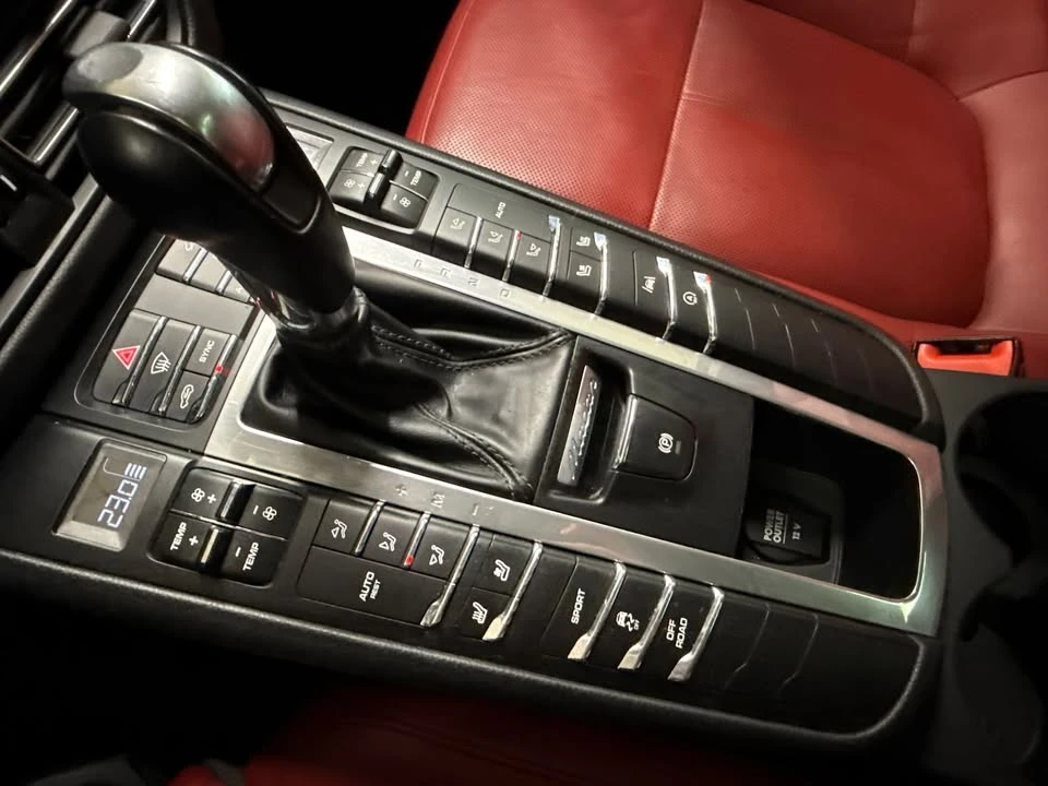 2019 Porsche Macan - Image 20 of 20