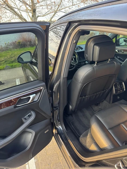 2019 Porsche Macan S - Image 8 of 8