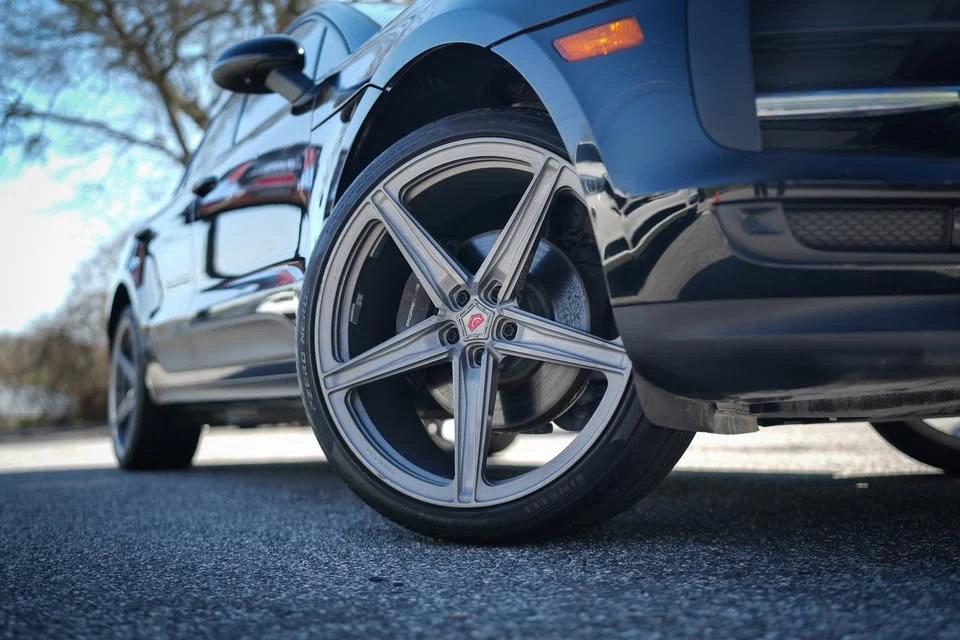 2019 Porsche Macan - Image 2 of 20