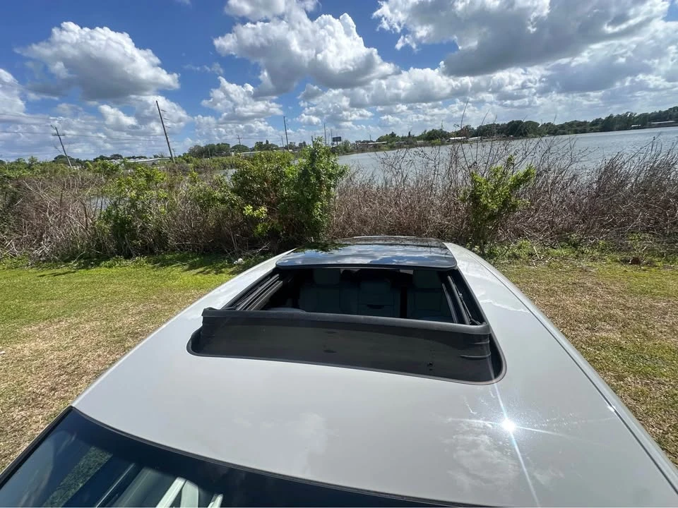 2019 Porsche Macan - Image 9 of 20