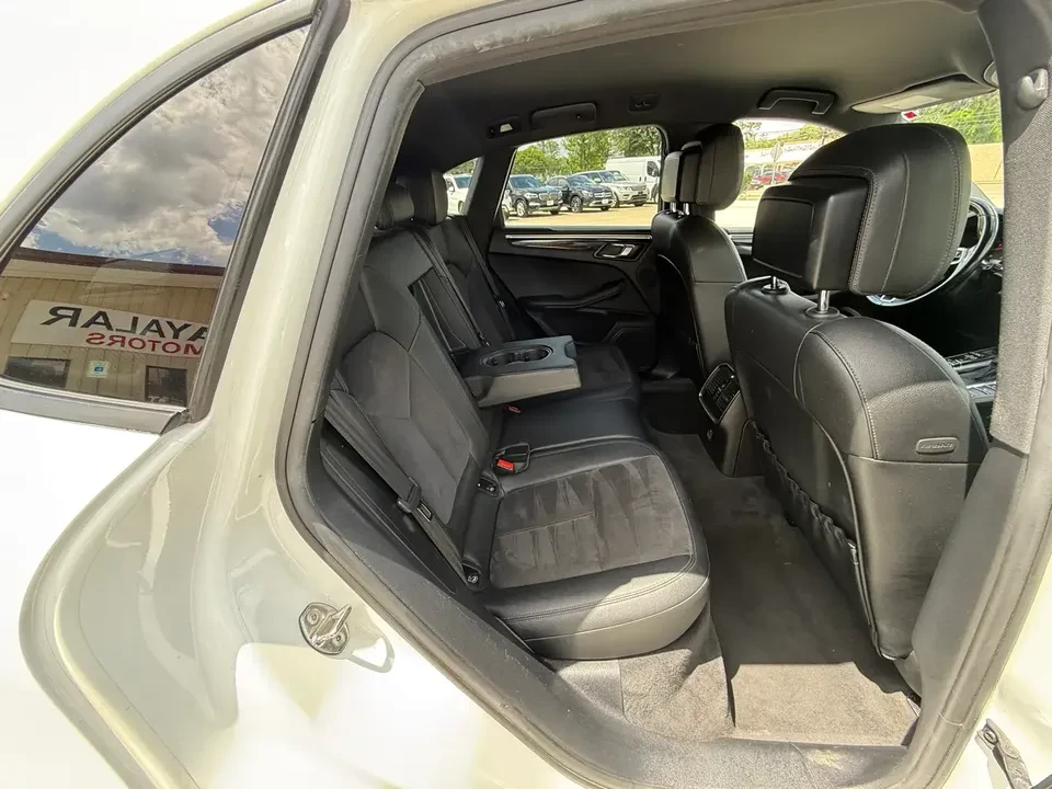 2019 Porsche Macan - Image 13 of 13