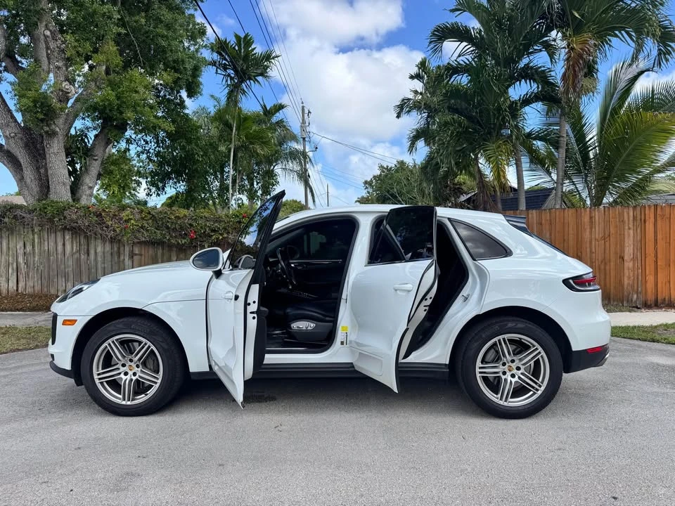 2019 Porsche Macan S - Image 7 of 17